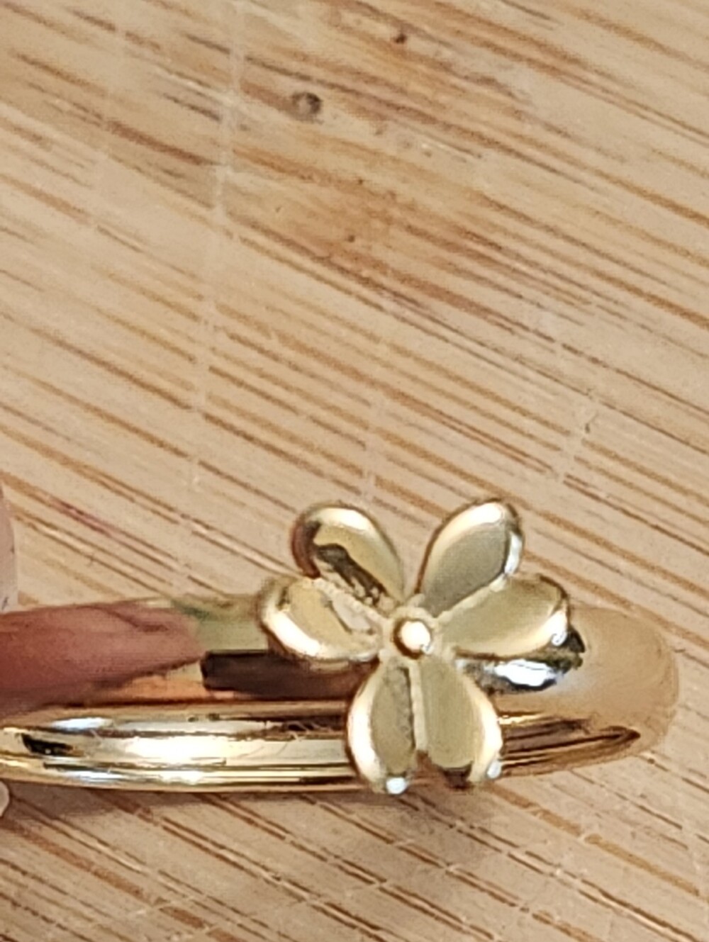 10k Gold Flower Accent Women's Ring - Gold Tone